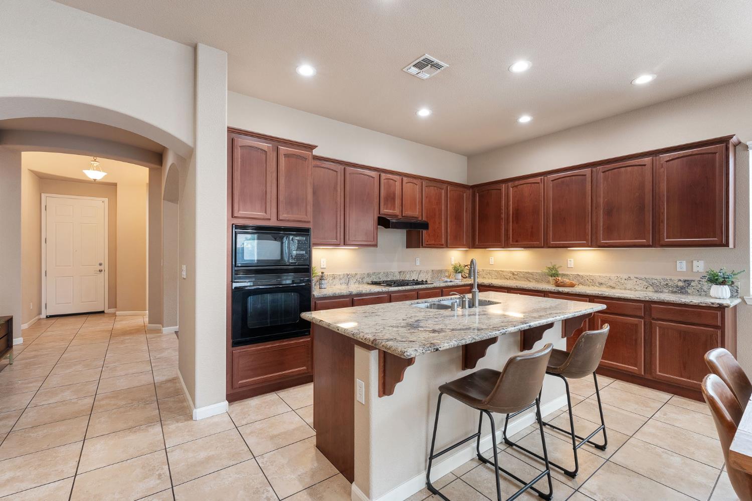 5885 Dulwich Way