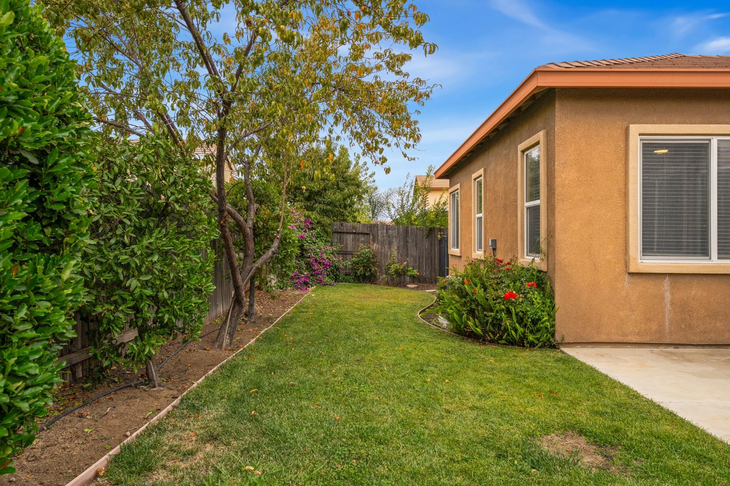 5885 Dulwich Way