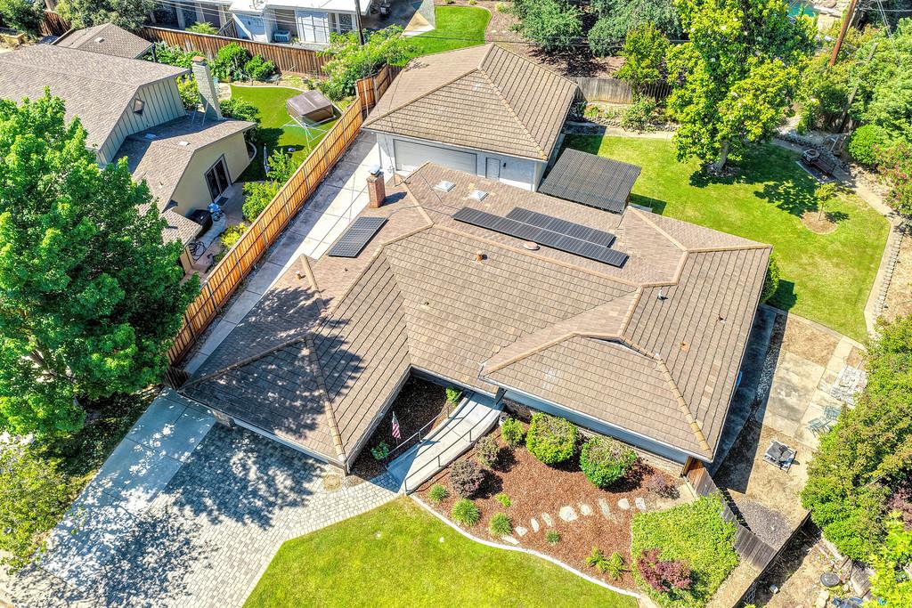 1338 Meredith Way