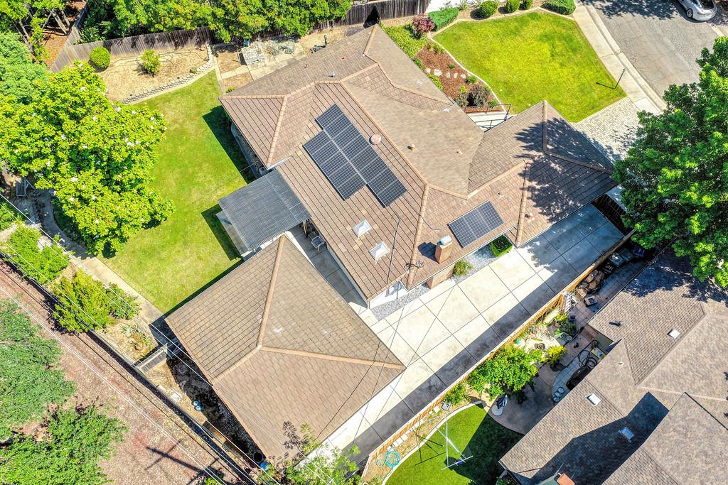 1338 Meredith Way