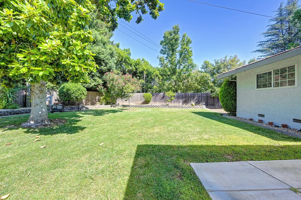 1338 Meredith Way