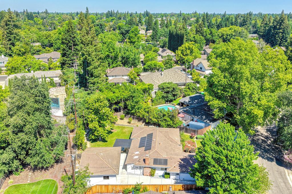 1338 Meredith Way