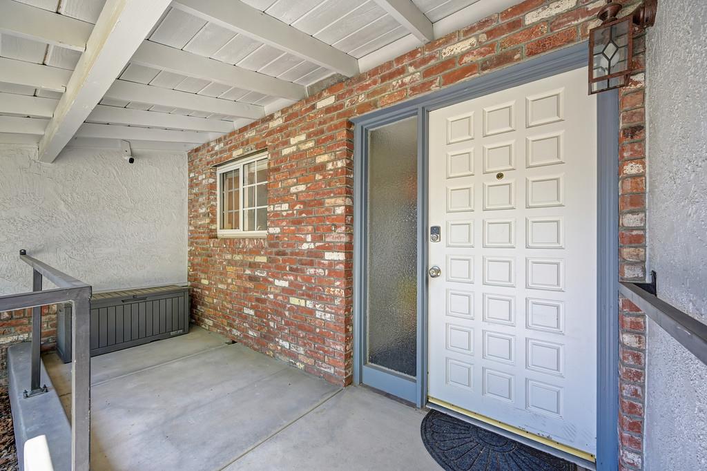 1338 Meredith Way