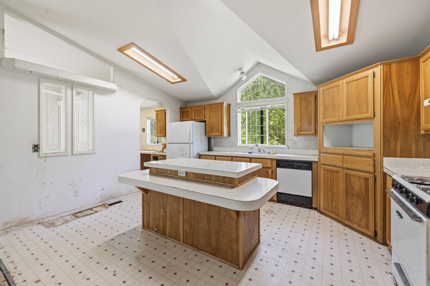 1188 Pleasant Valley Road