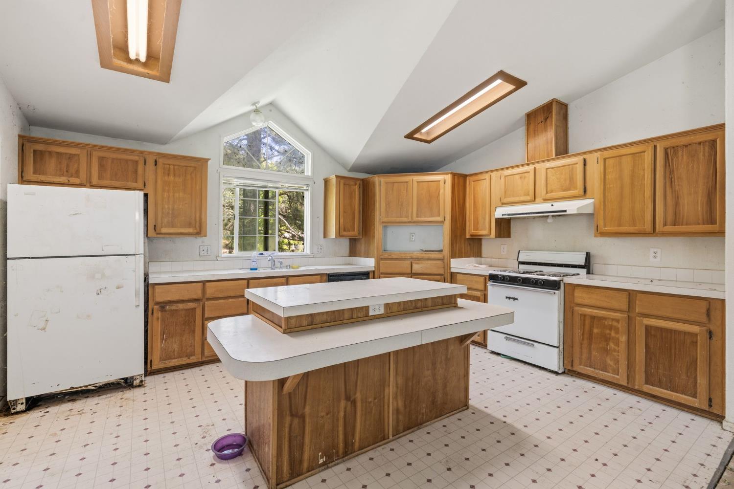1188 Pleasant Valley Road