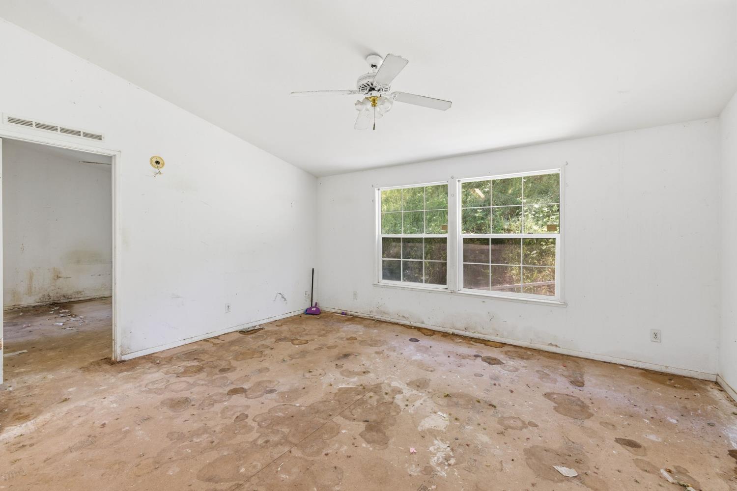 1188 Pleasant Valley Road