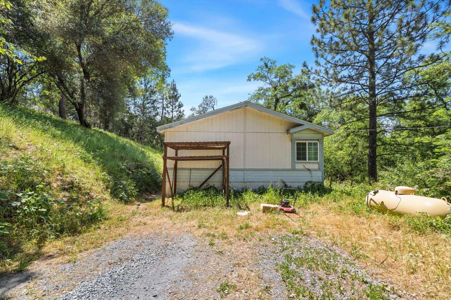 1188 Pleasant Valley Road