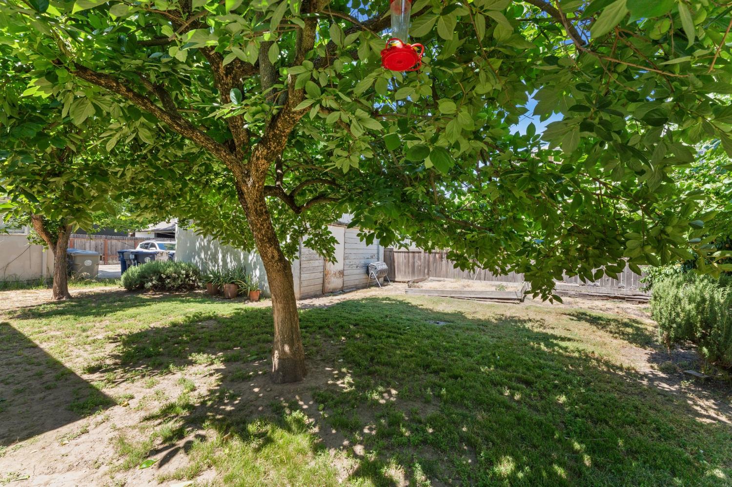 910 35th Street