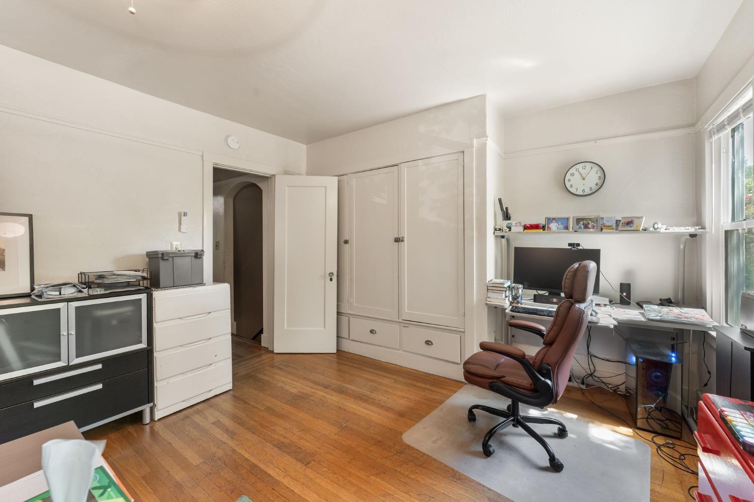 910 35th Street