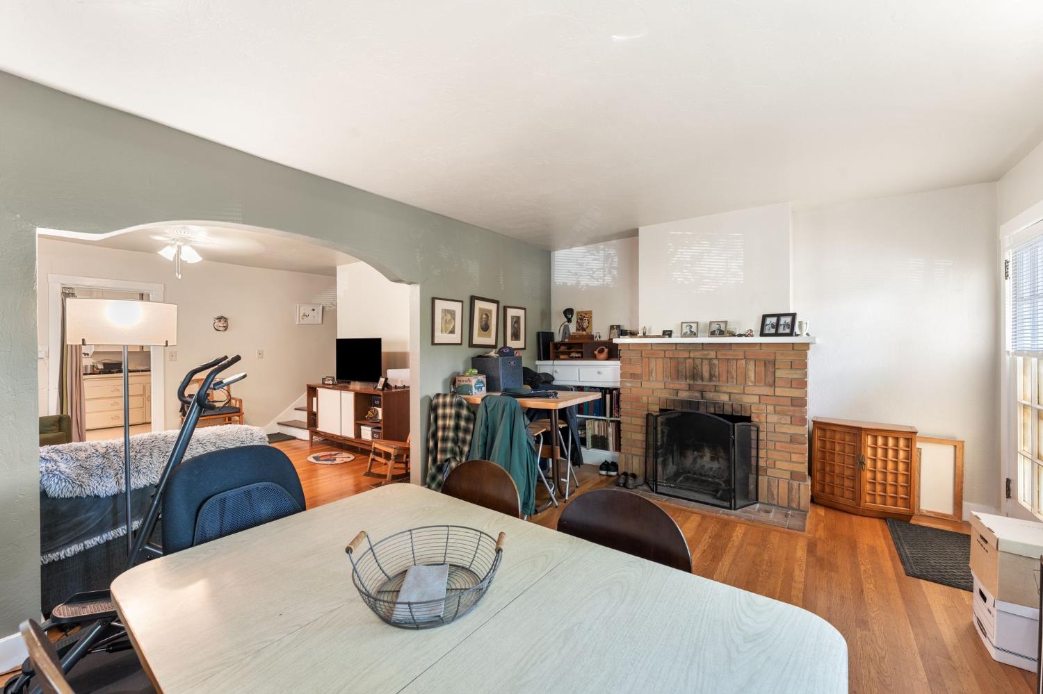 910 35th Street
