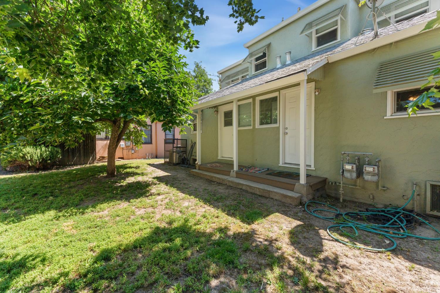 910 35th Street
