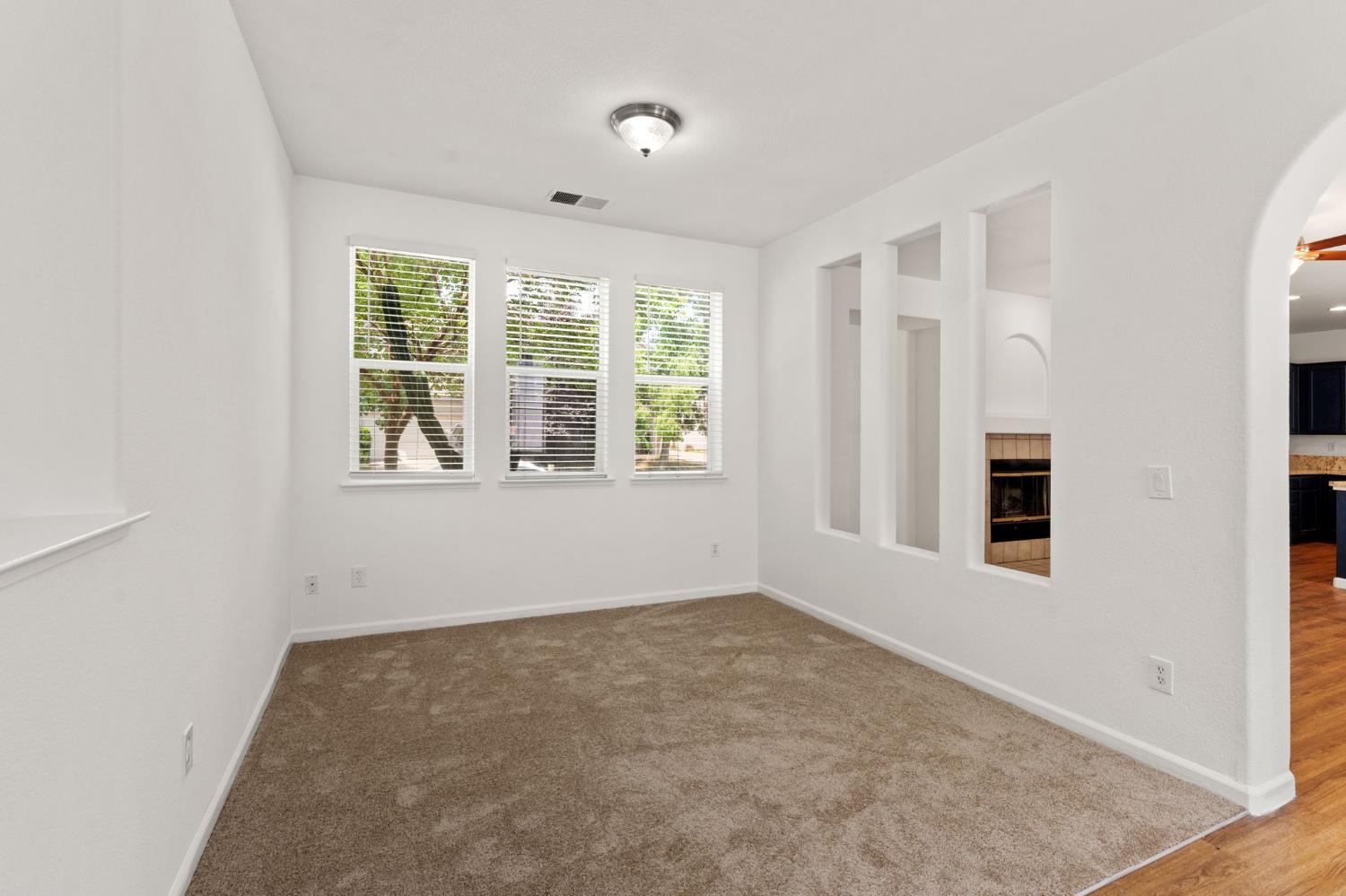 330 Belfont Circle