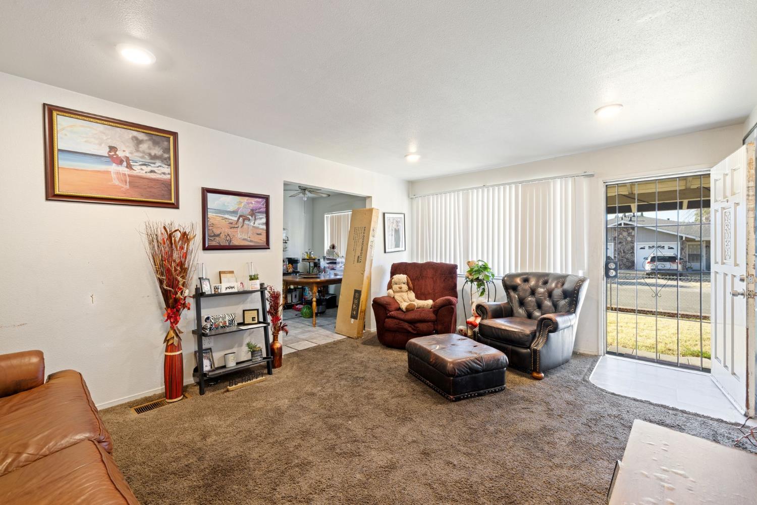 6330 Cushing Way