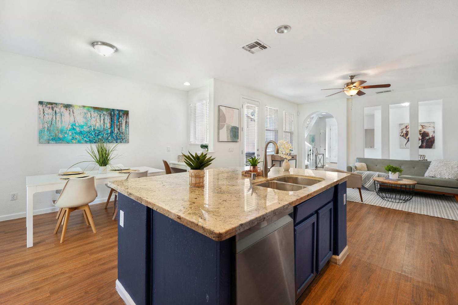 330 Belfont Circle