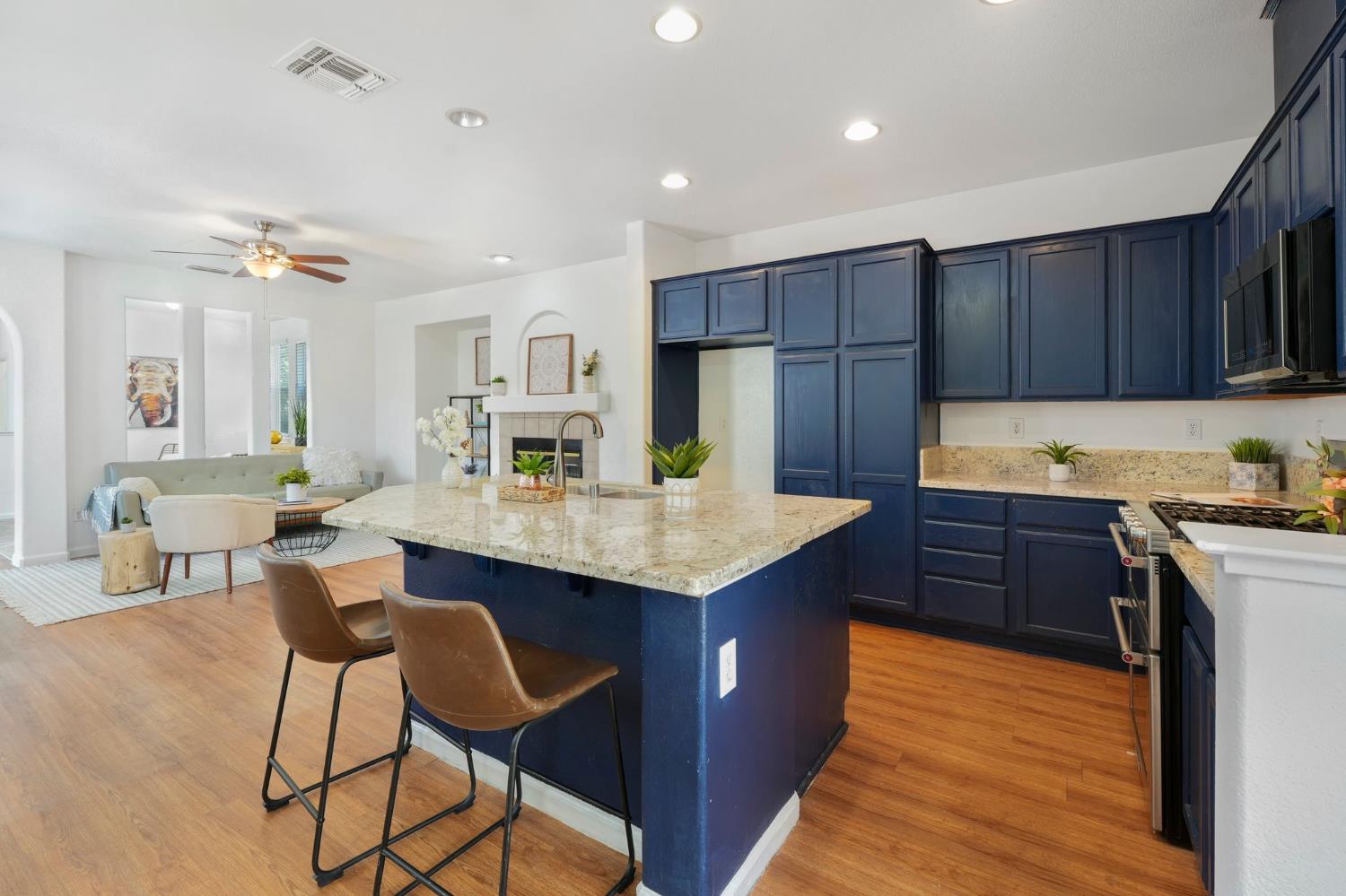 330 Belfont Circle