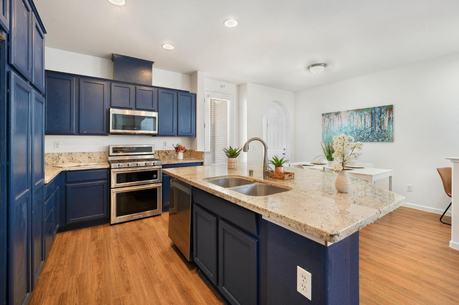 330 Belfont Circle