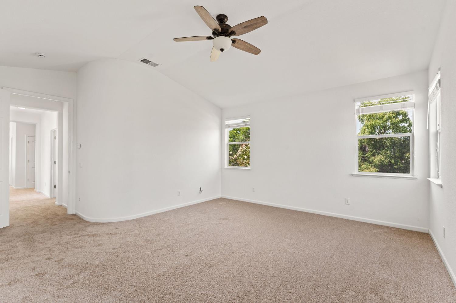 330 Belfont Circle