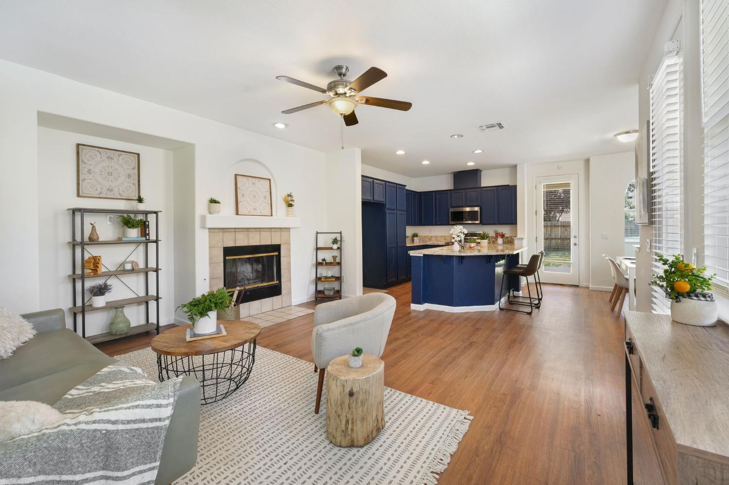 330 Belfont Circle