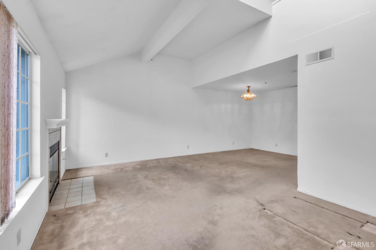 1203 Cameron Lane