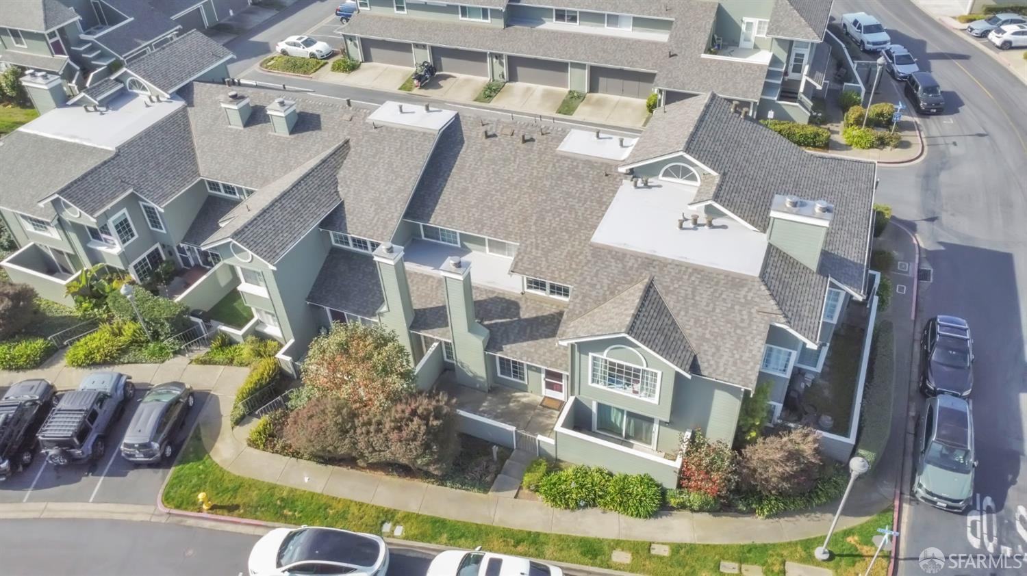 1203 Cameron Lane