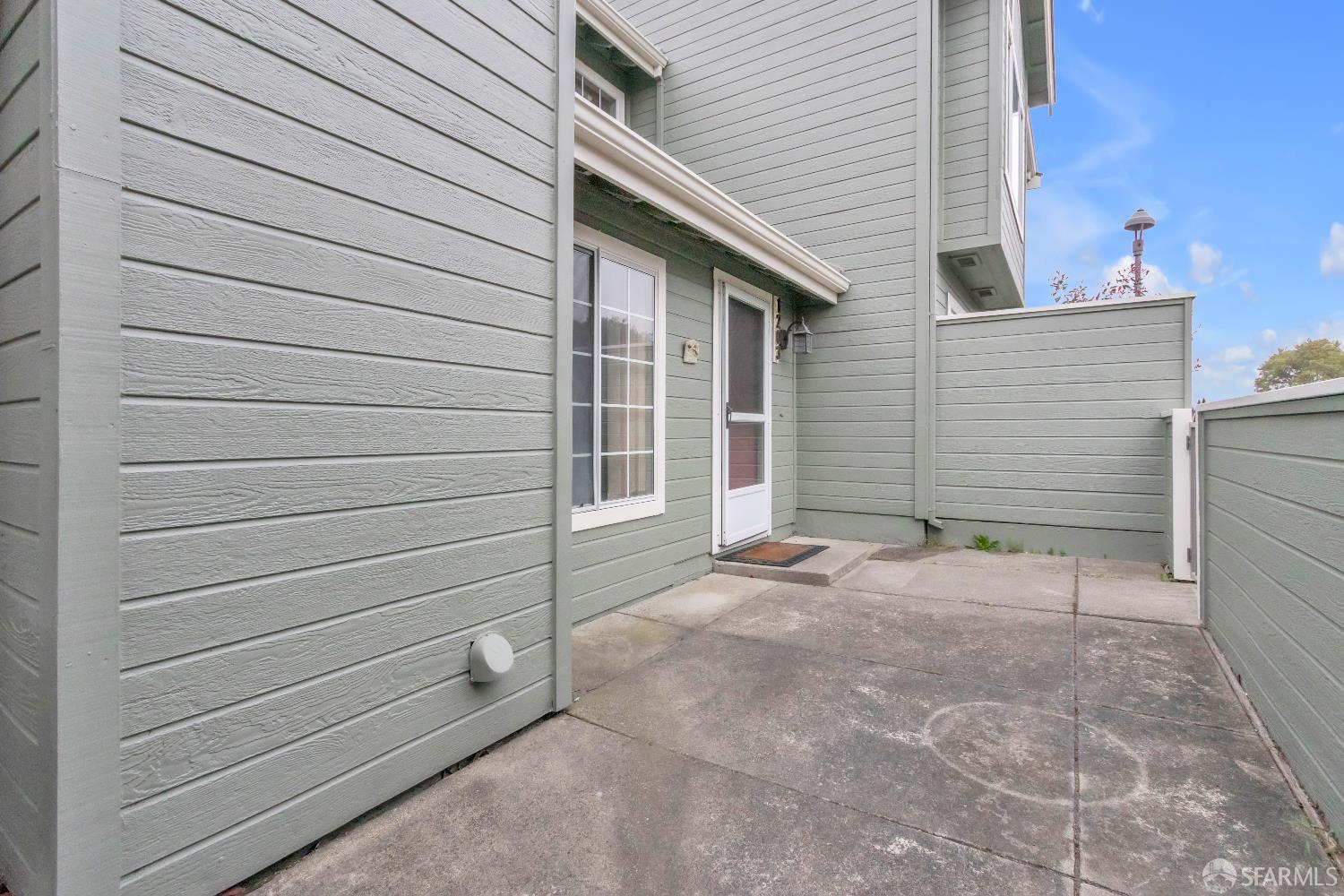 1203 Cameron Lane