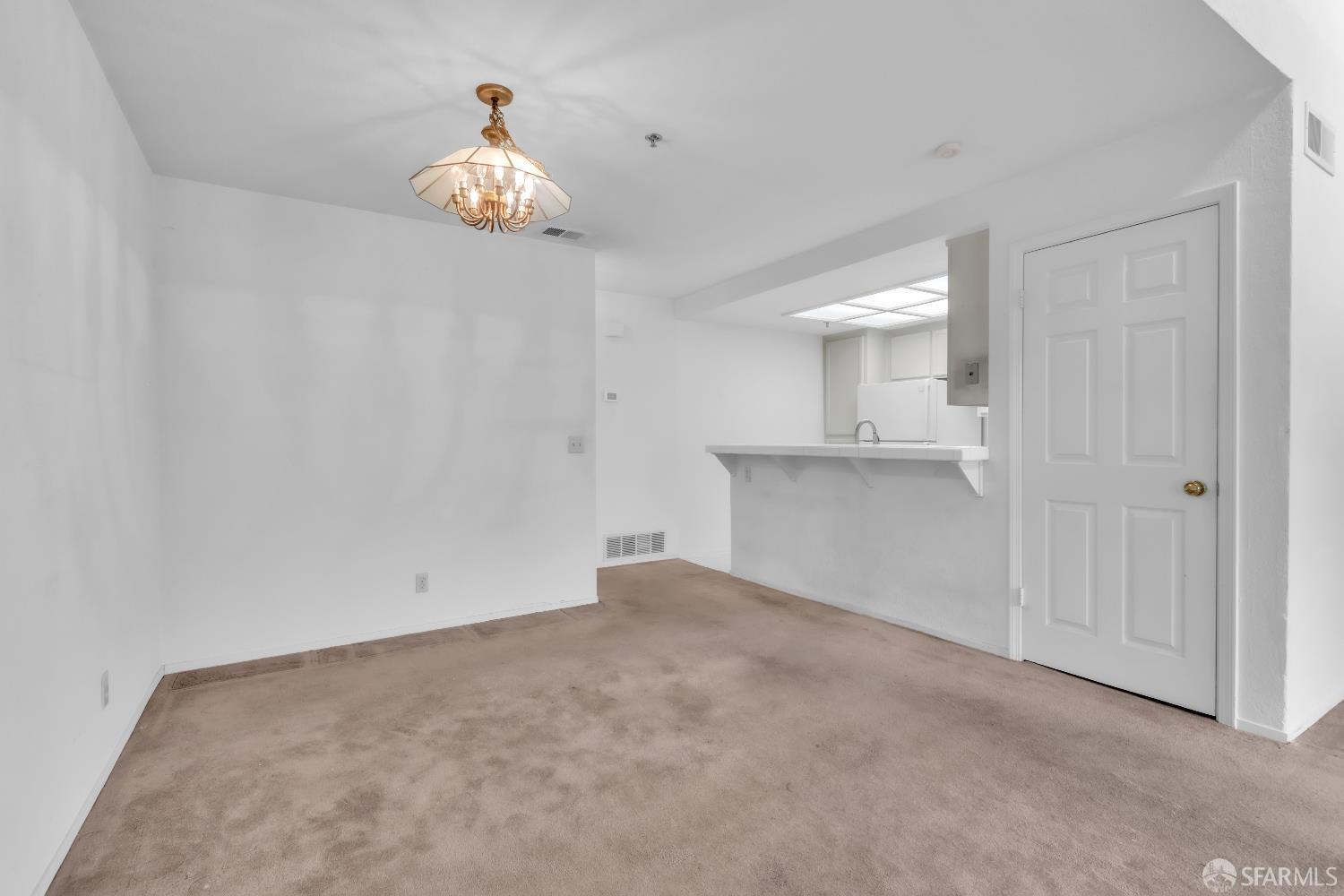 1203 Cameron Lane