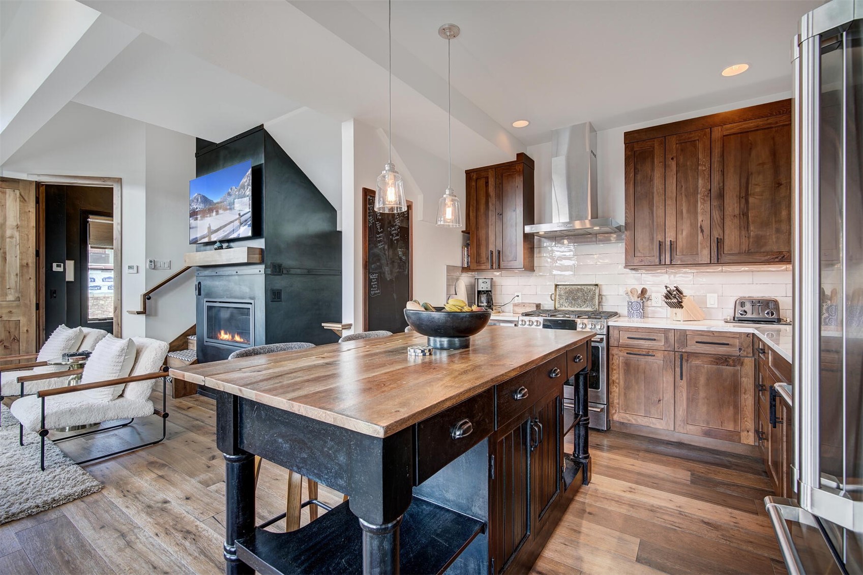 317 Granite STREET 1