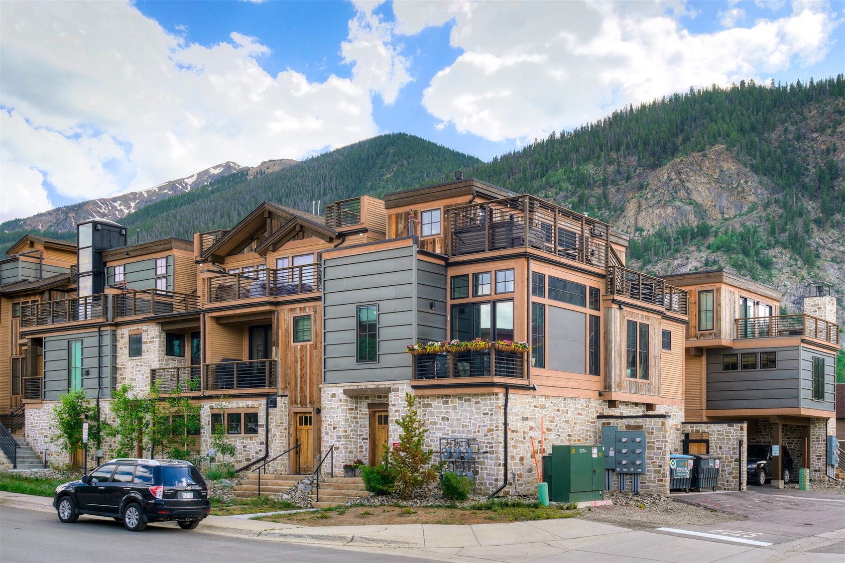 317 Granite STREET 1