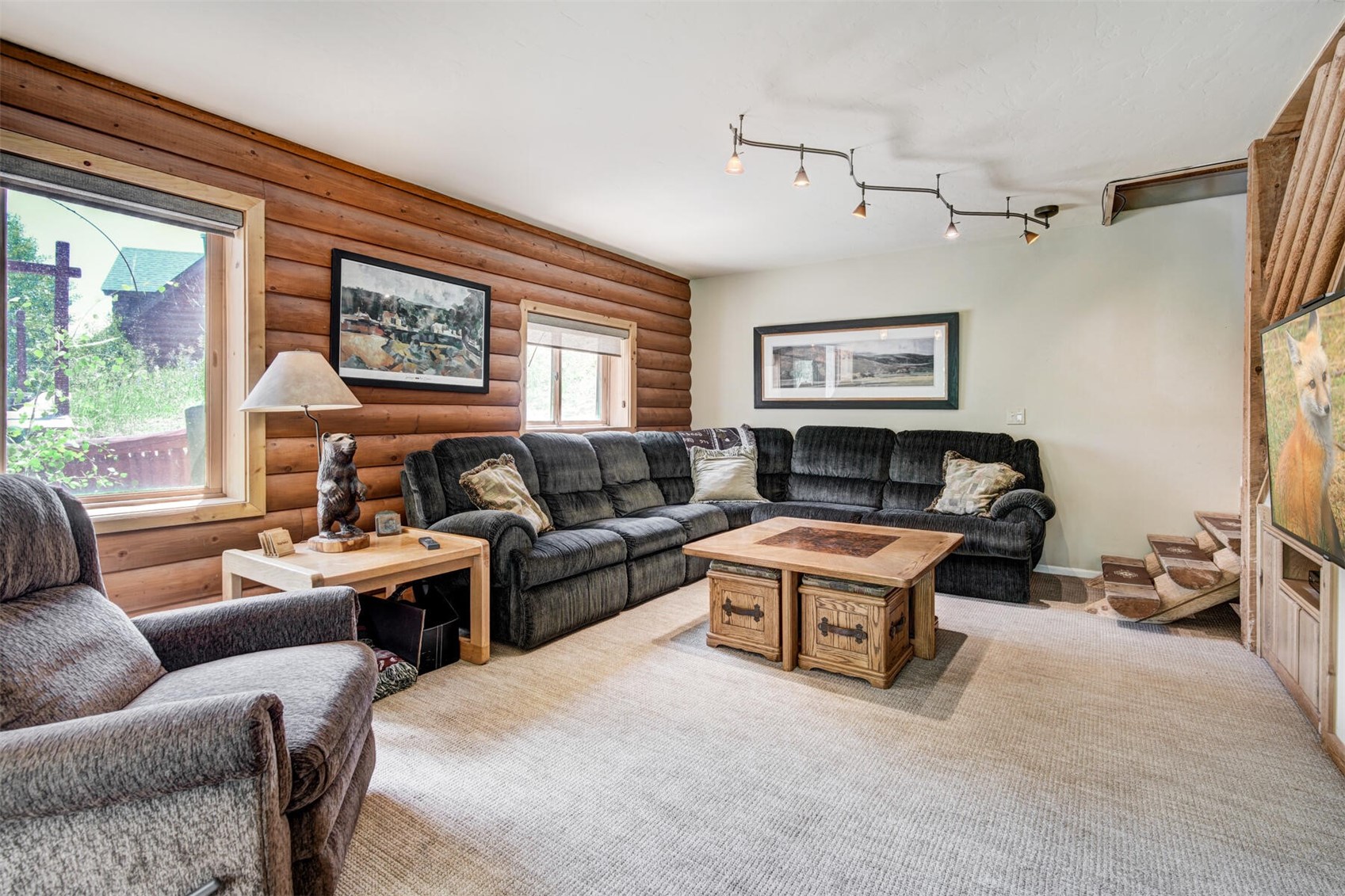 1780 Falcon DRIVE