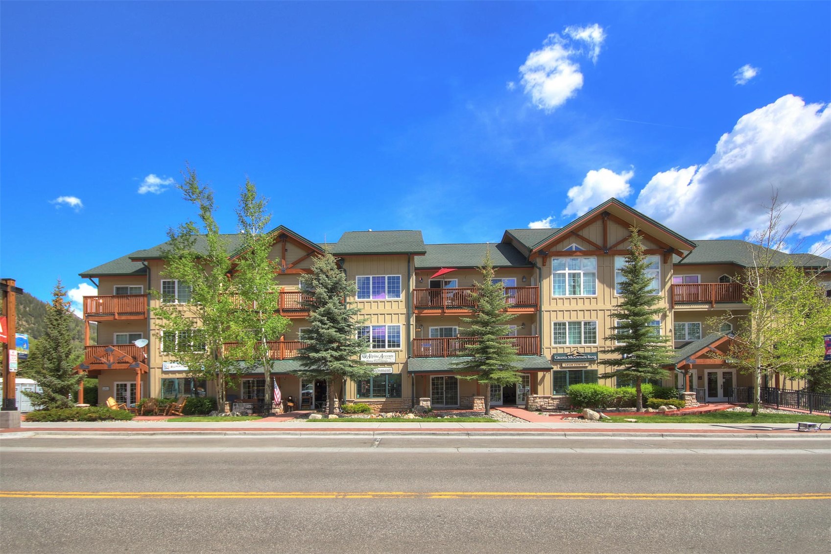 101 E Main STREET C102