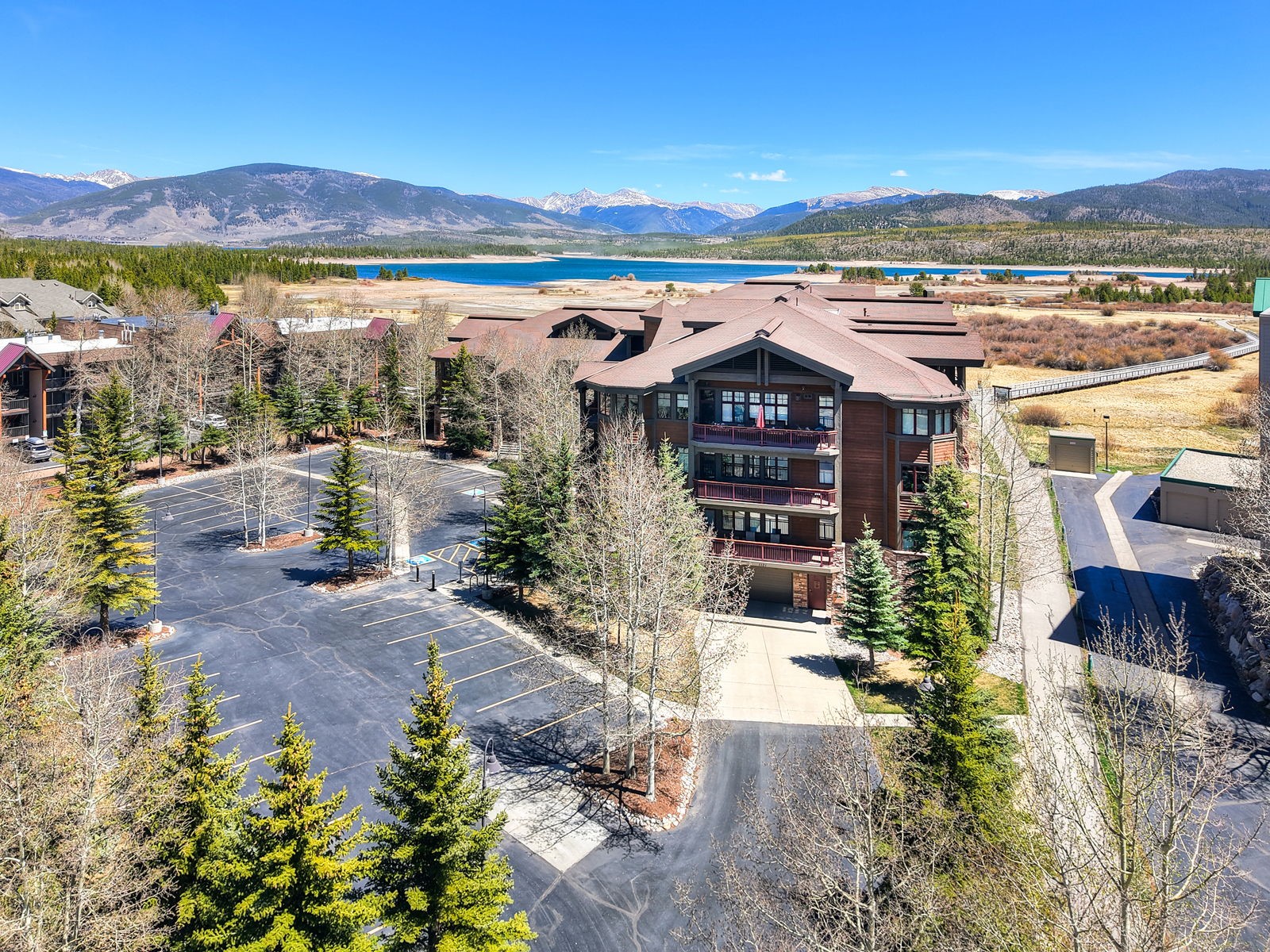 1101 9000 Divide ROAD 208