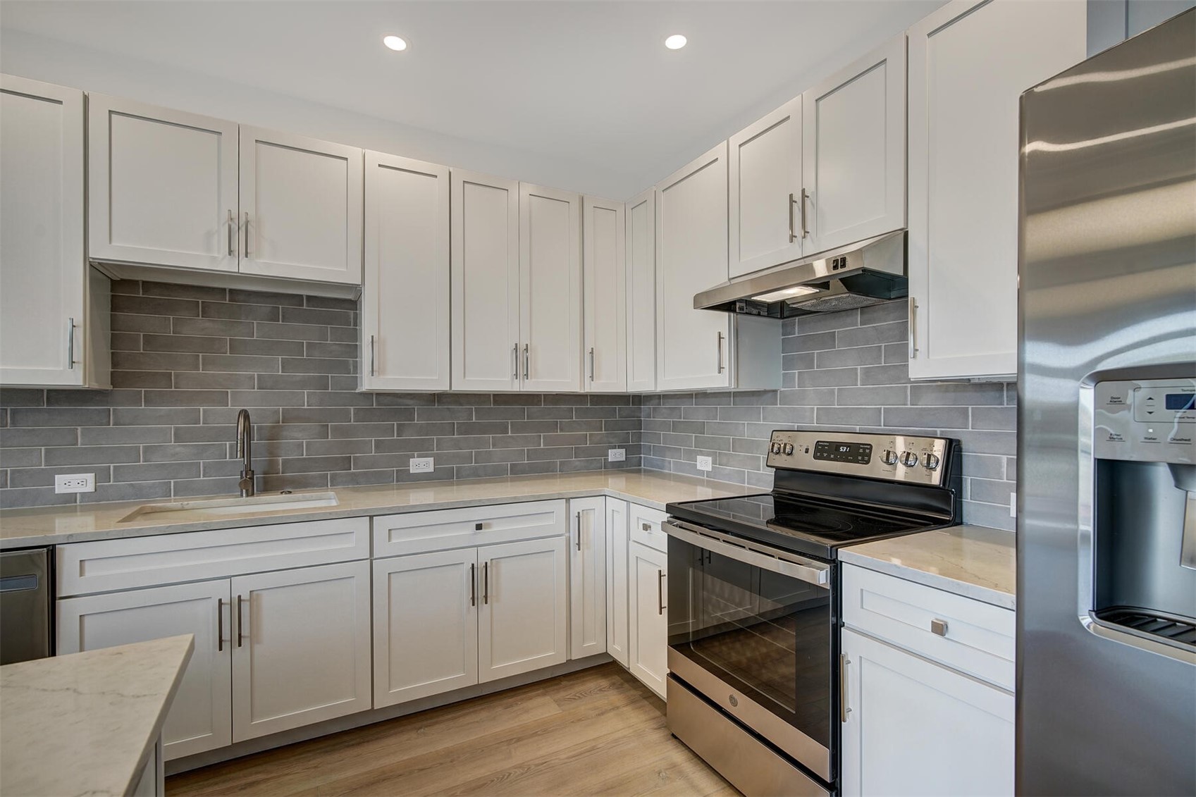 37 W 4th STREET 306E