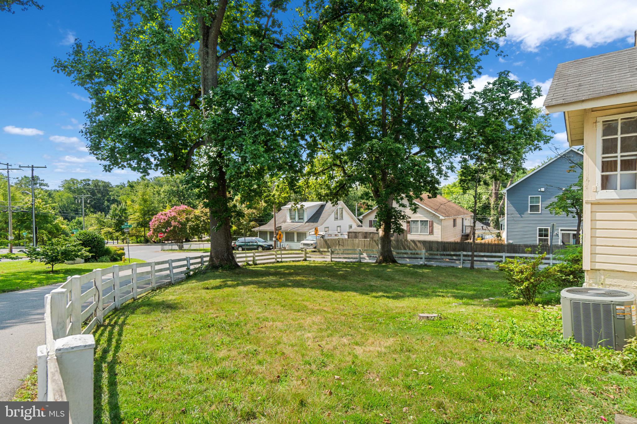 1 HILLCREST ROAD