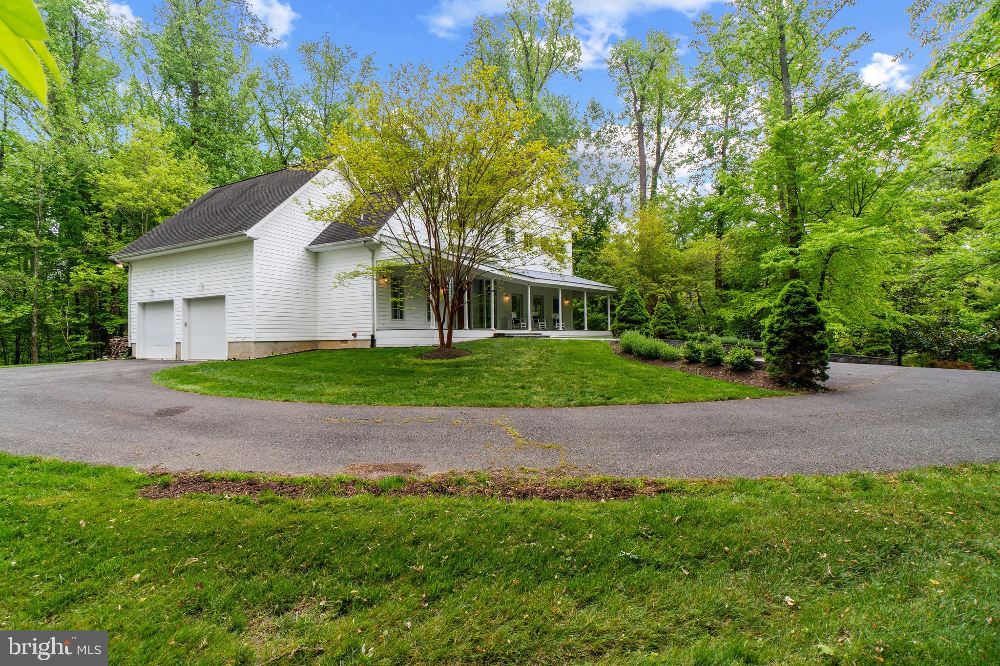 1604 WATERS RIDGE COURT