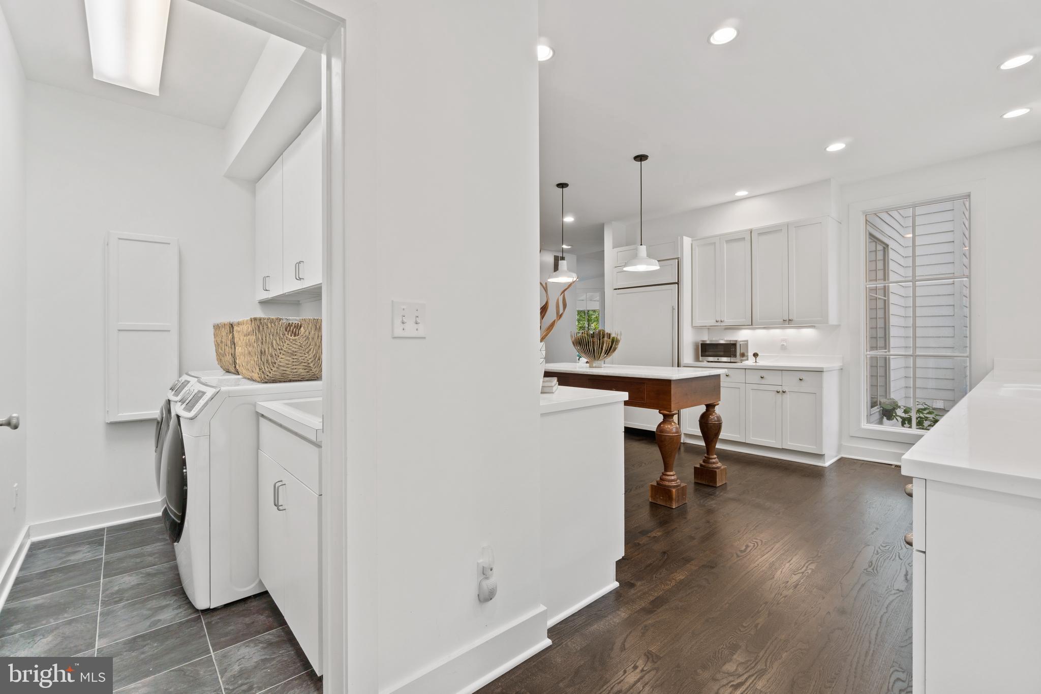 1604 WATERS RIDGE COURT