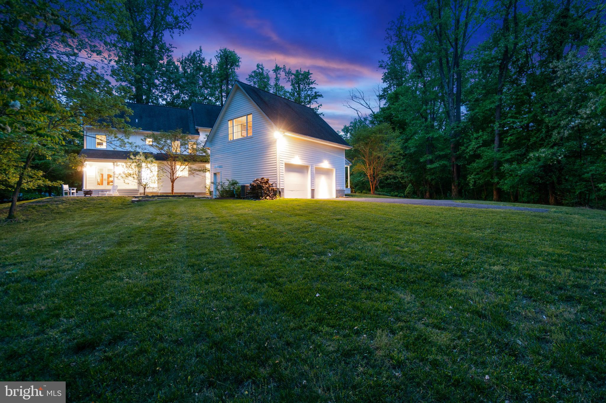 1604 WATERS RIDGE COURT