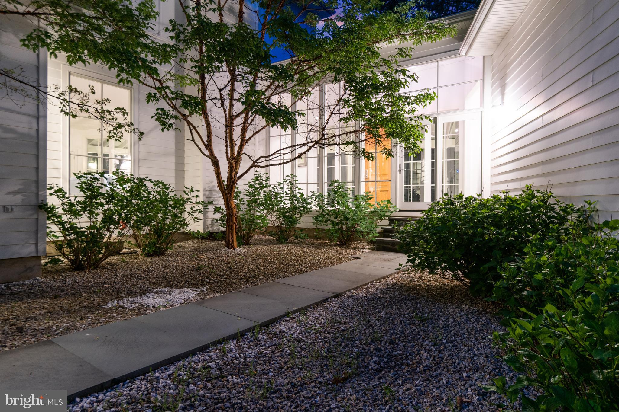 1604 WATERS RIDGE COURT