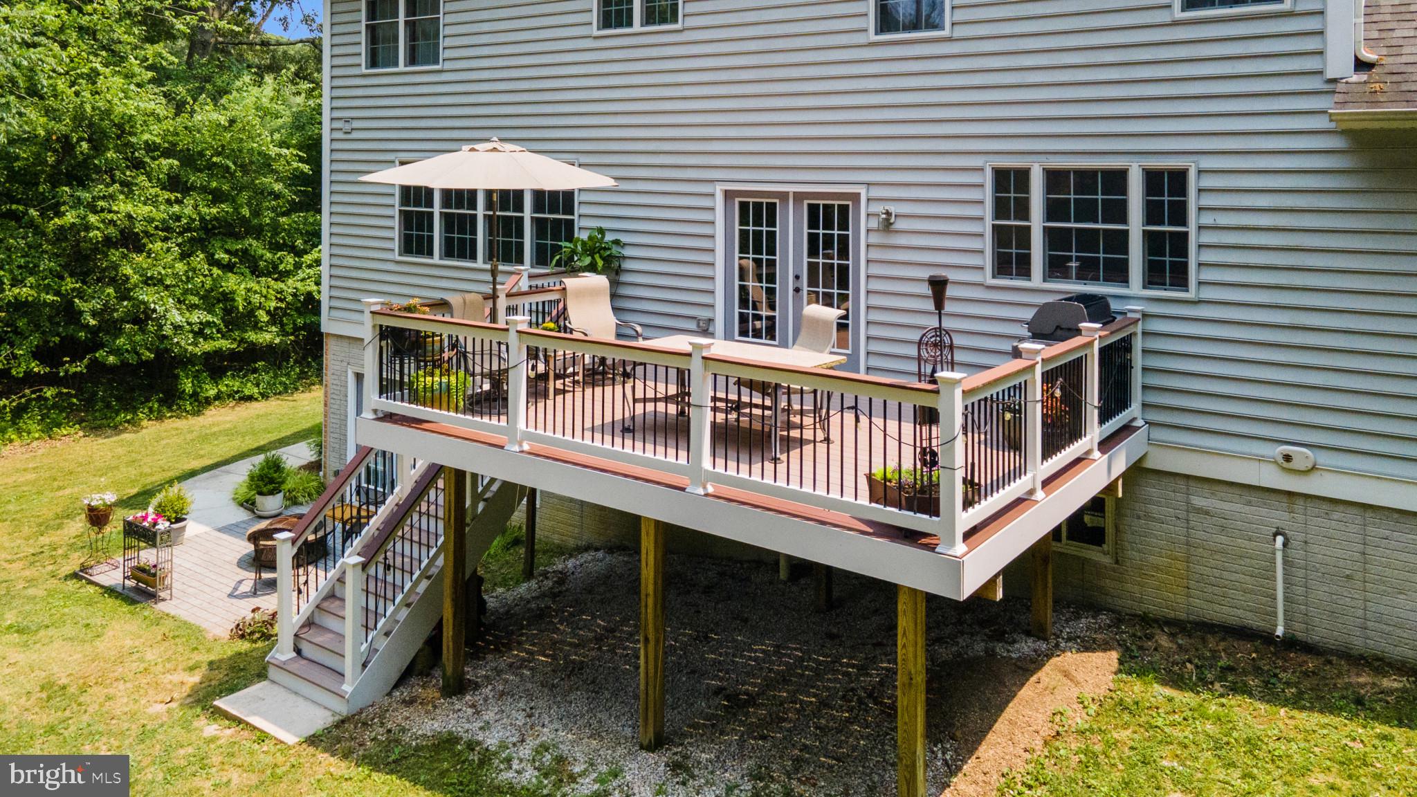 406 WOODLAND ESTATES WAY