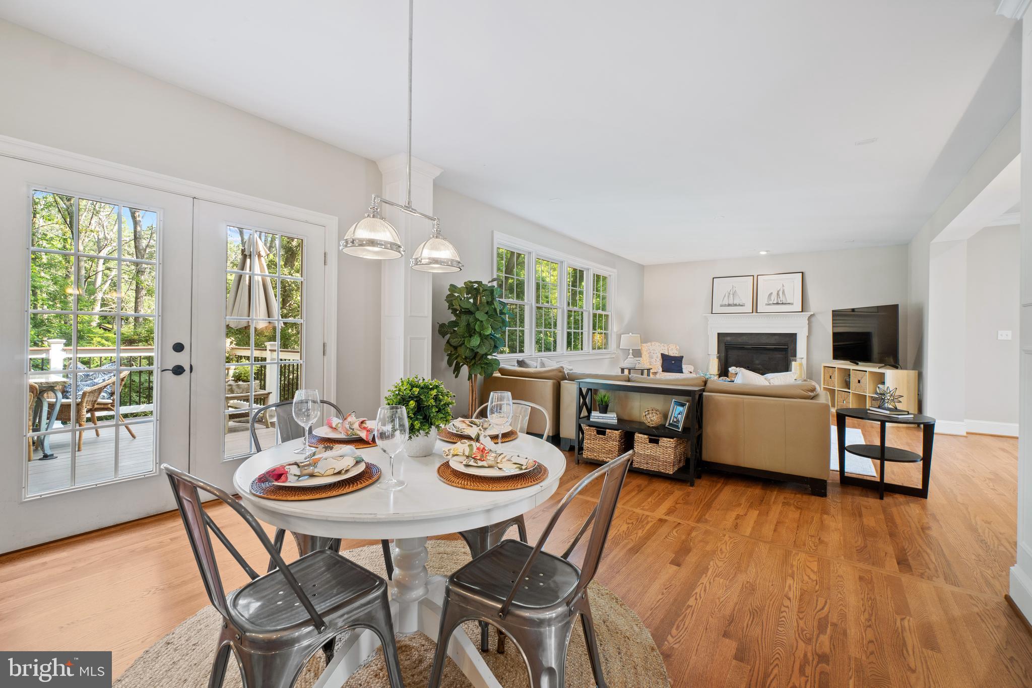 406 WOODLAND ESTATES WAY
