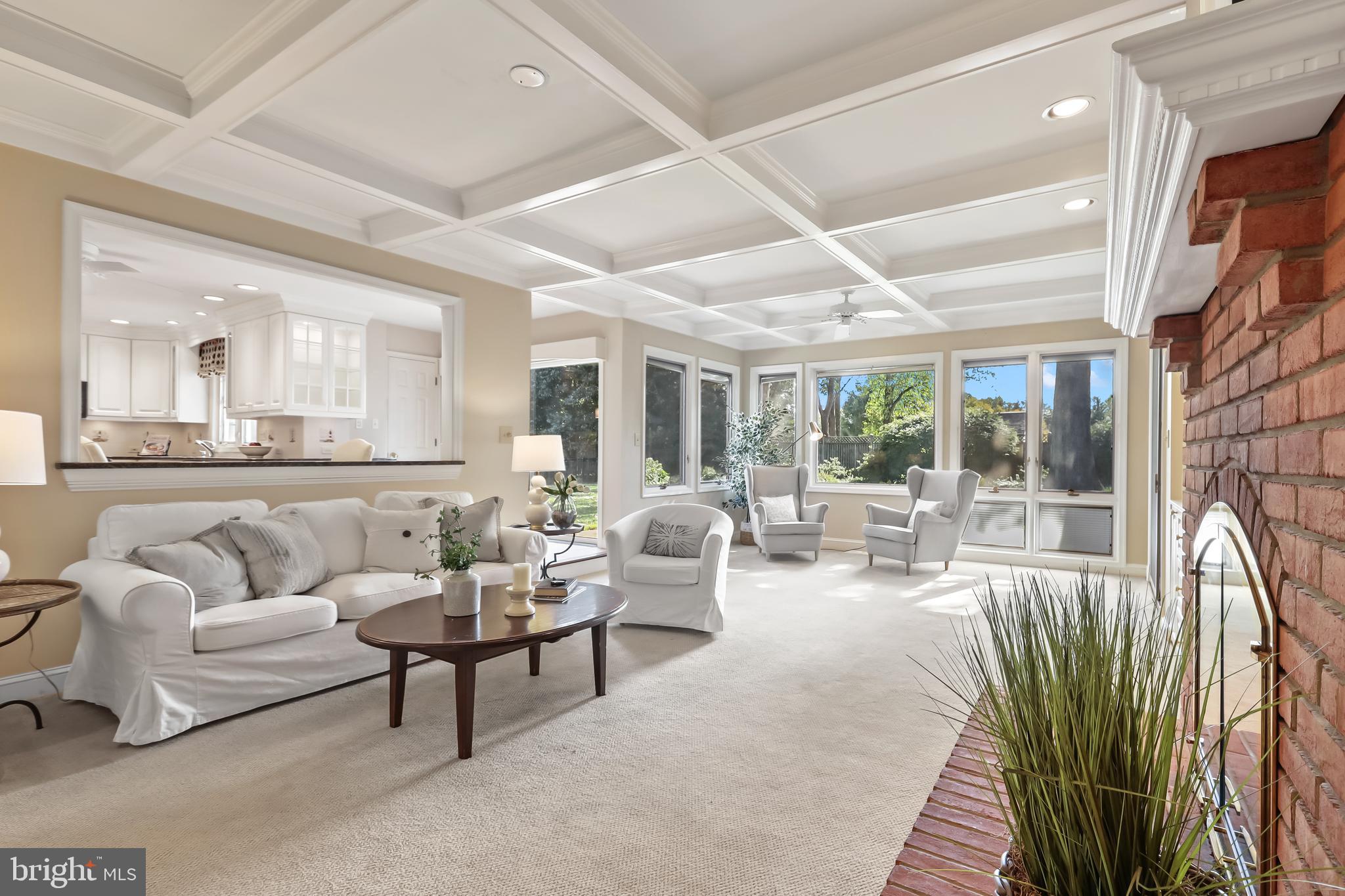 464 OLD ORCHARD CIRCLE