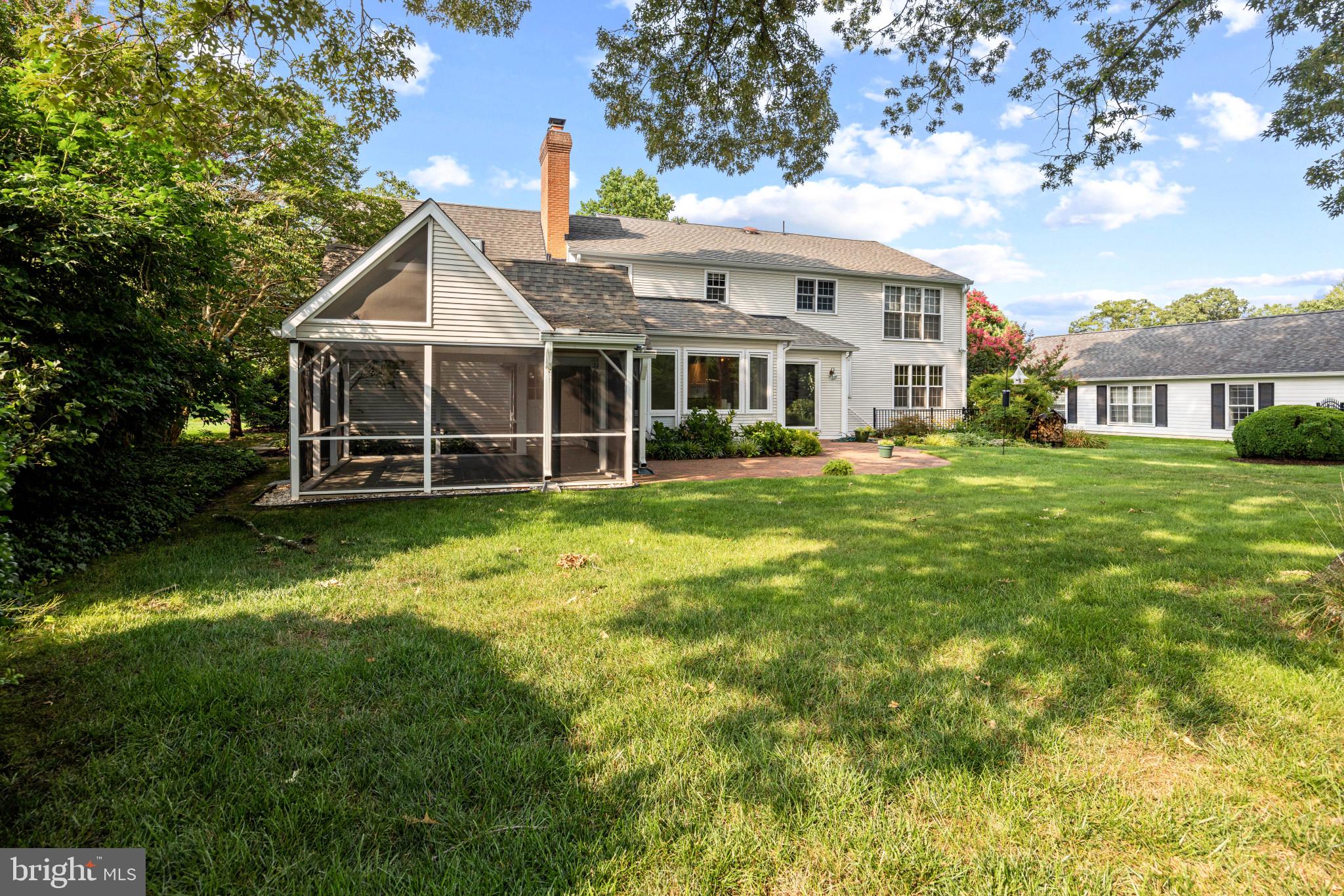 464 OLD ORCHARD CIRCLE
