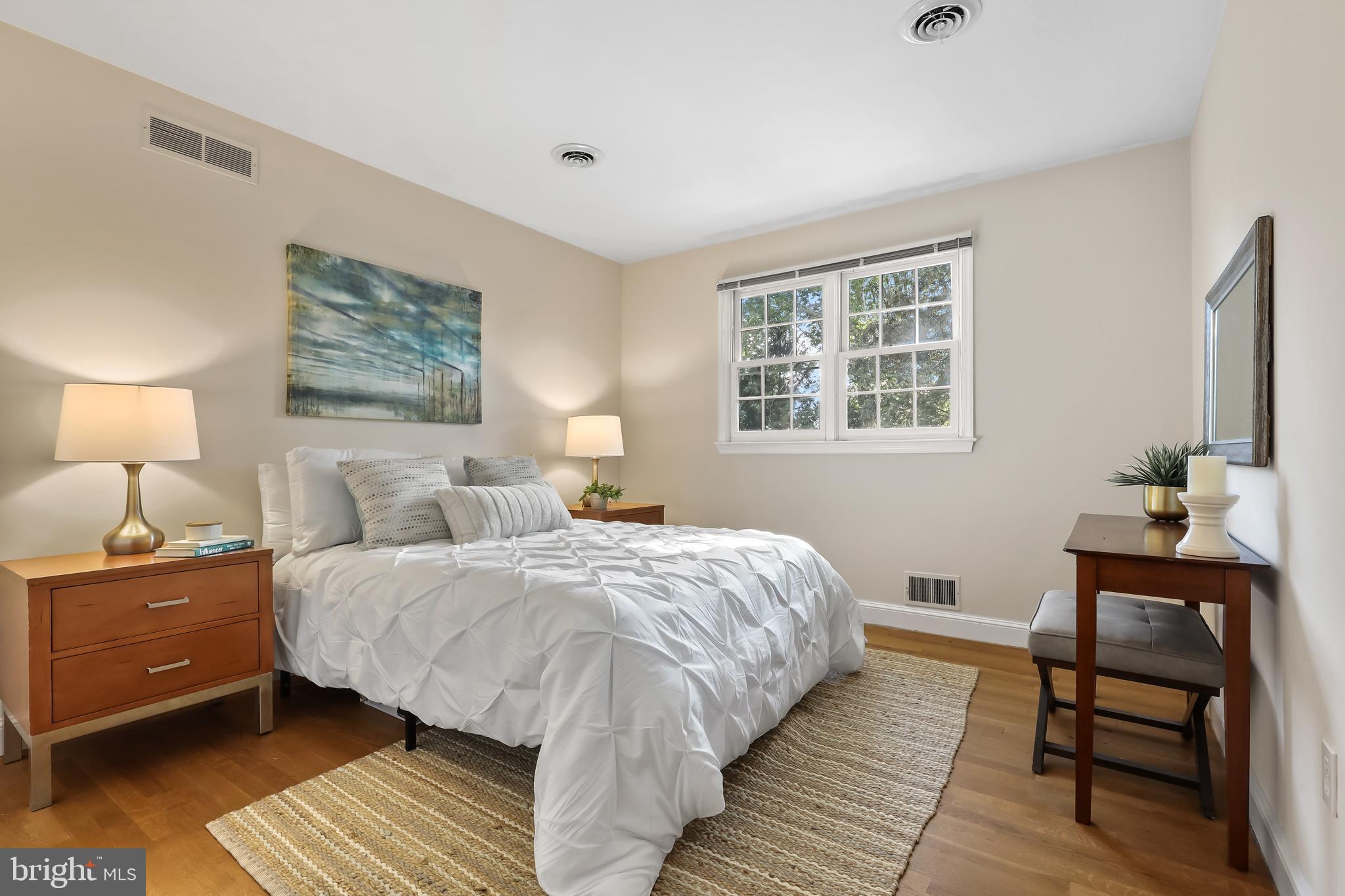 464 OLD ORCHARD CIRCLE