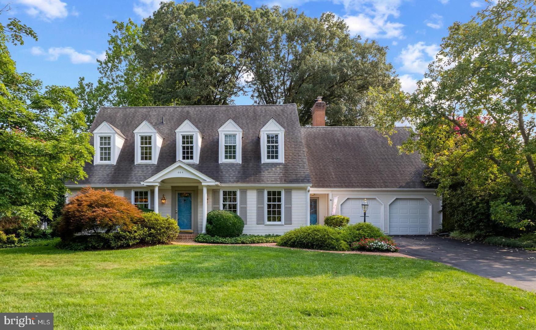464 OLD ORCHARD CIRCLE