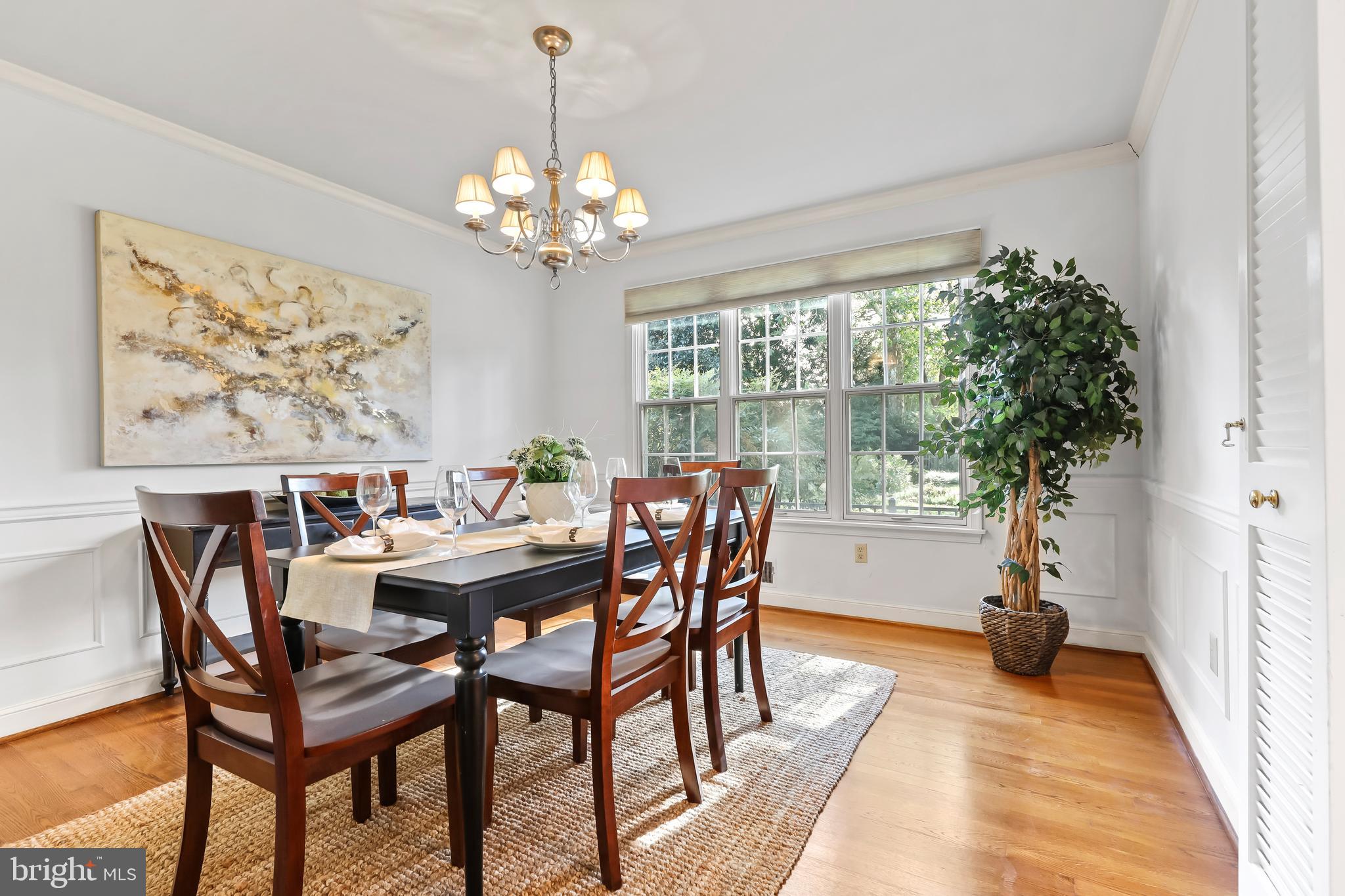 464 OLD ORCHARD CIRCLE