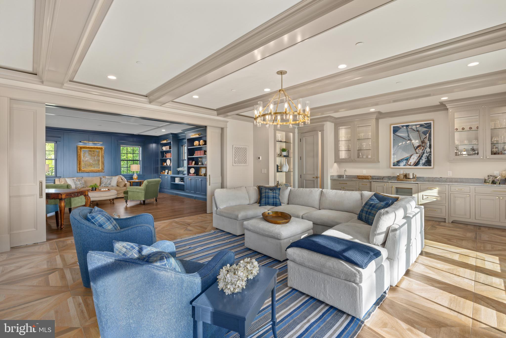 3200 ARUNDEL ON THE BAY ROAD