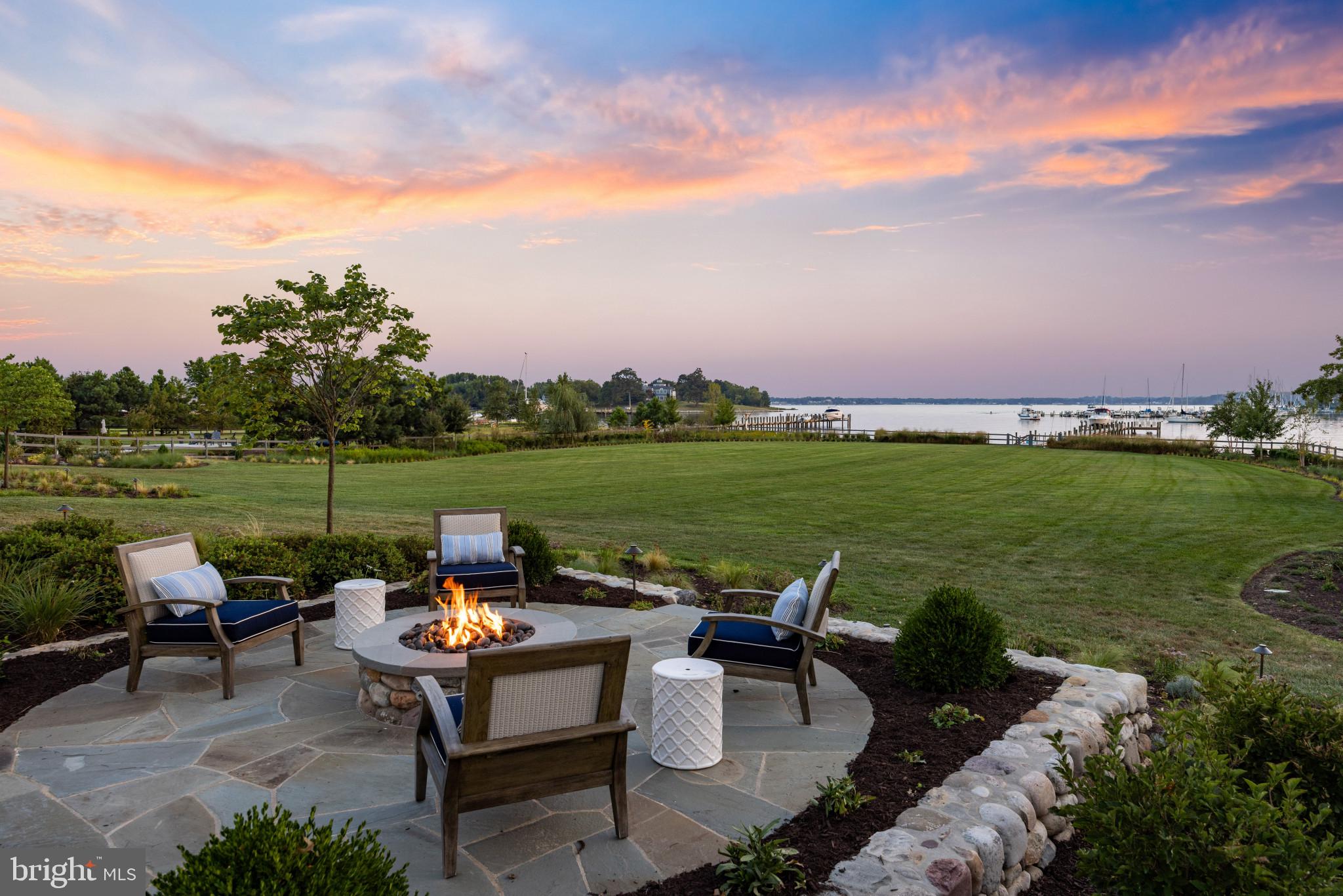 3200 ARUNDEL ON THE BAY ROAD