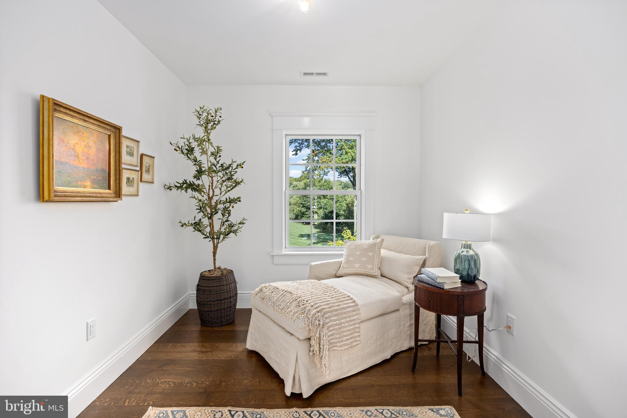 3200 ARUNDEL ON THE BAY ROAD