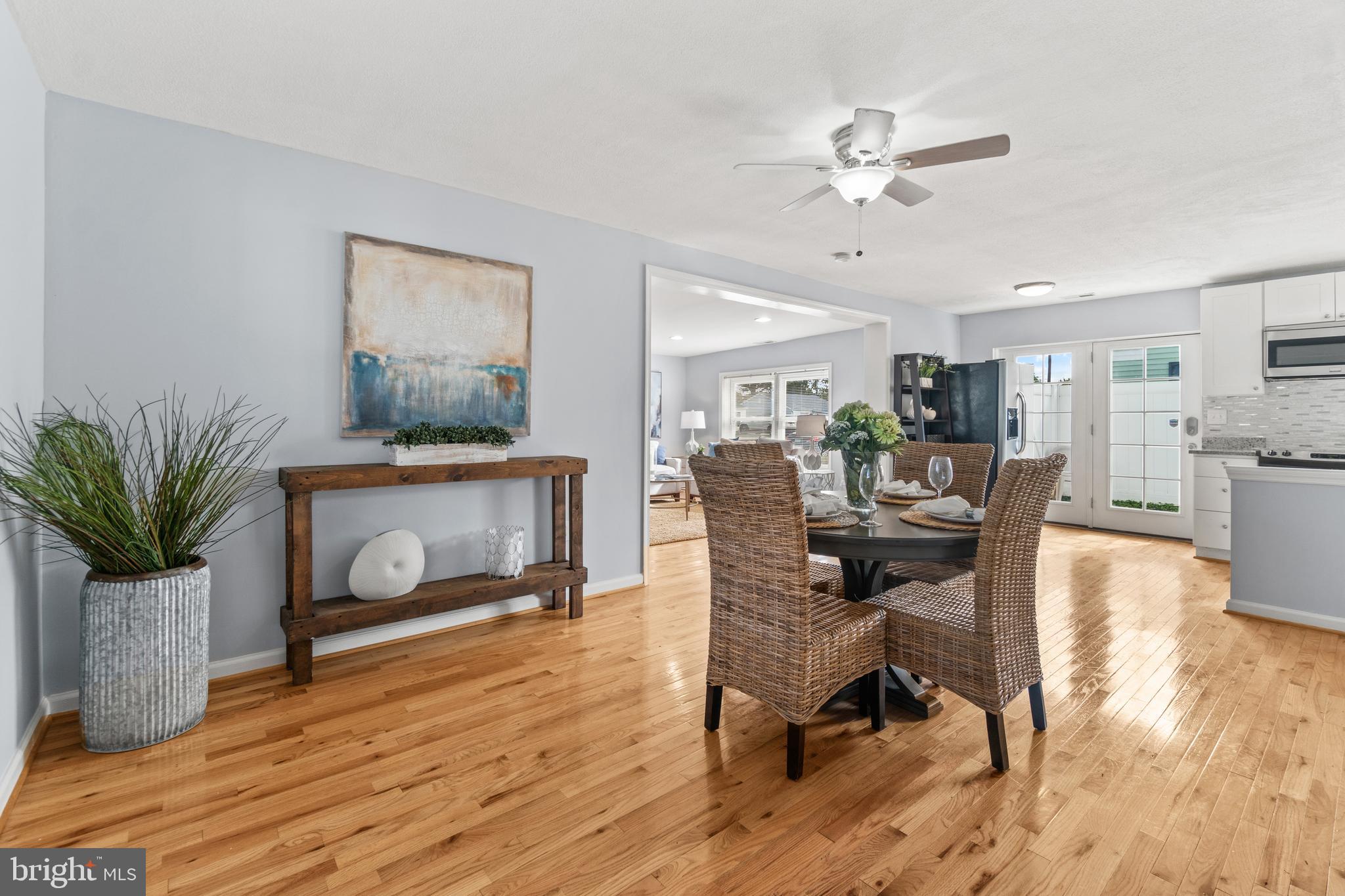 1009 Upton ROAD