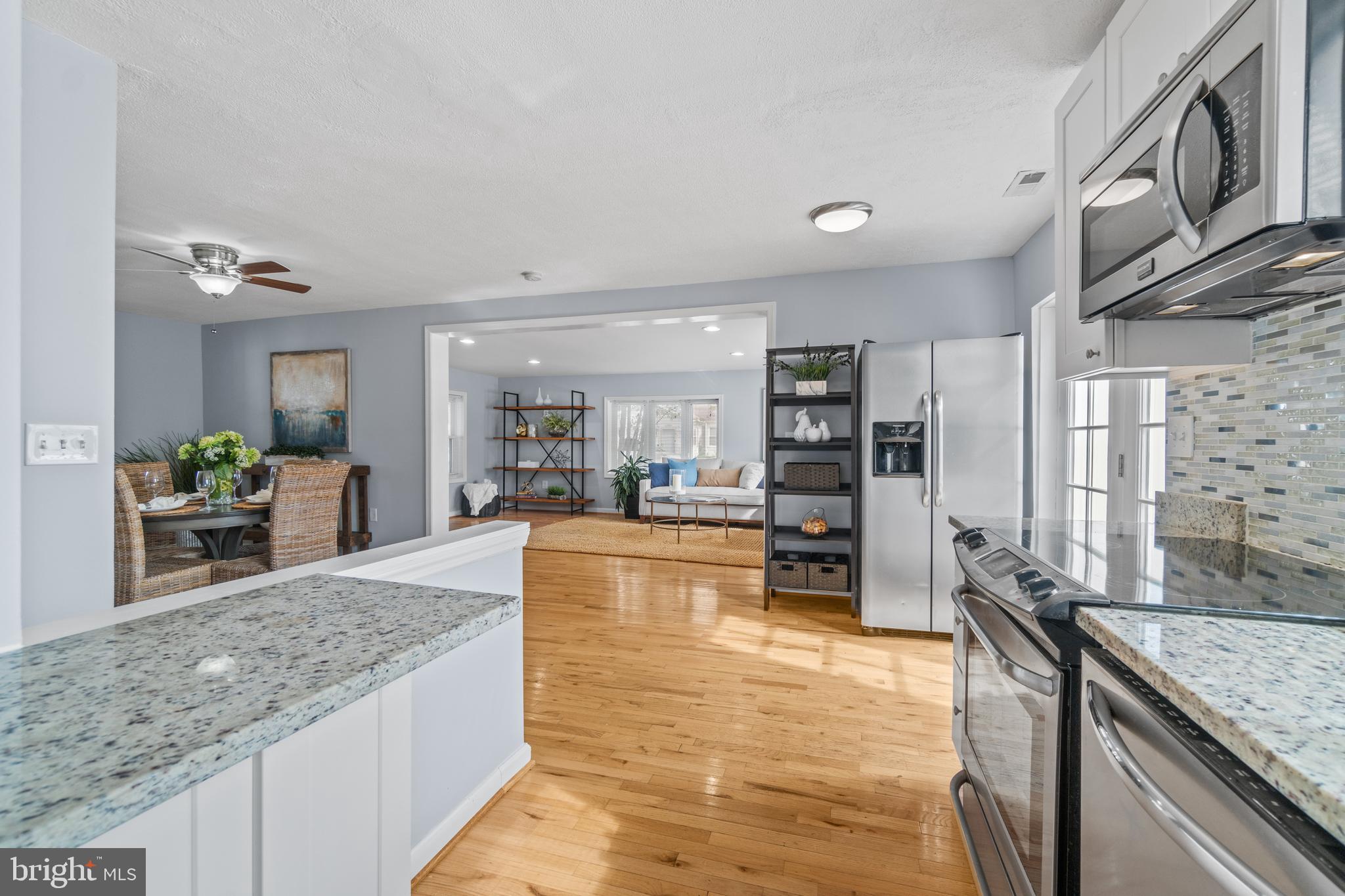 1009 Upton ROAD