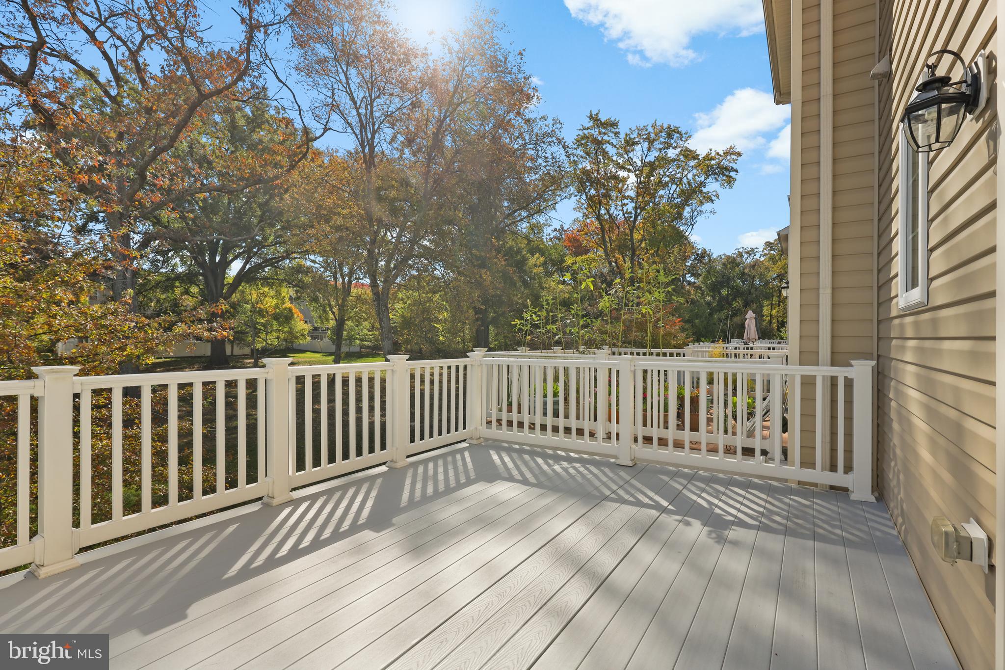 7413 Willow View LANE